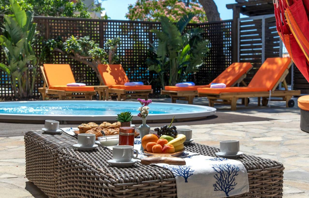 Paradisos Luxury Villas Next To Beach Koutsourás Cameră foto